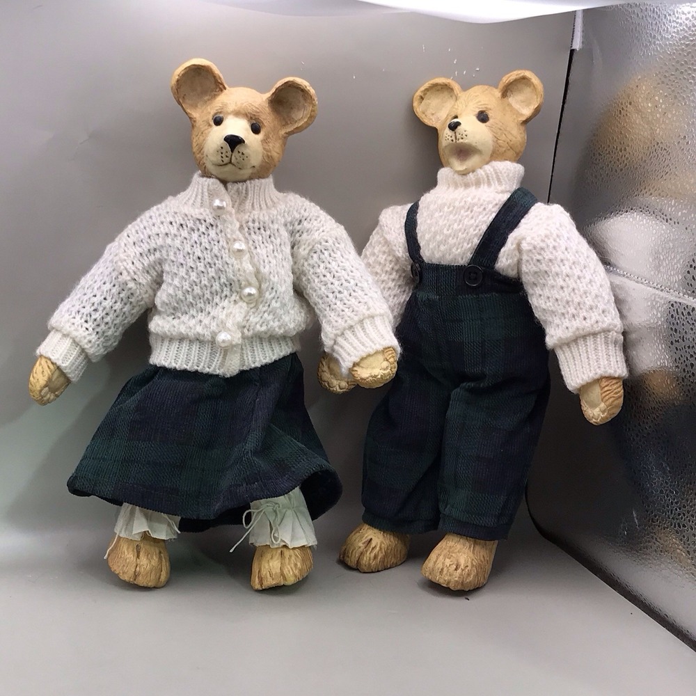 Vintage Tender Heart Treasures Porcelain Bear‎ Dolls In Coordinating Outfits